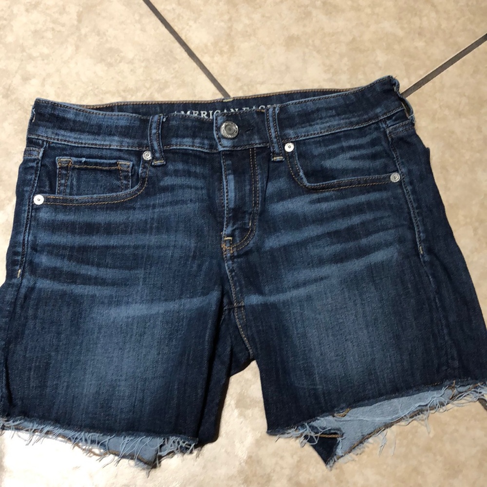 American eagle Midi short size 6